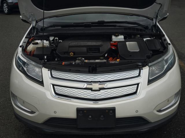 Used 2012 Chevrolet Volt Premium w/ Premium Trim Package FWD image 50