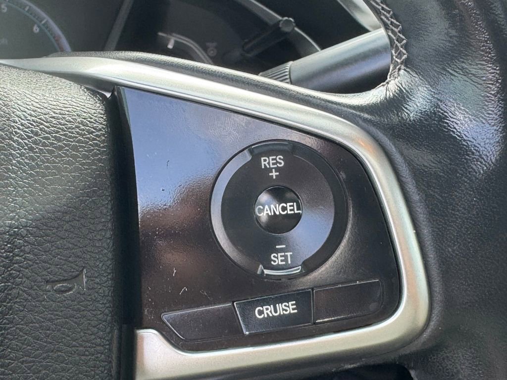 Used 2018 Honda Civic EX-L image 23