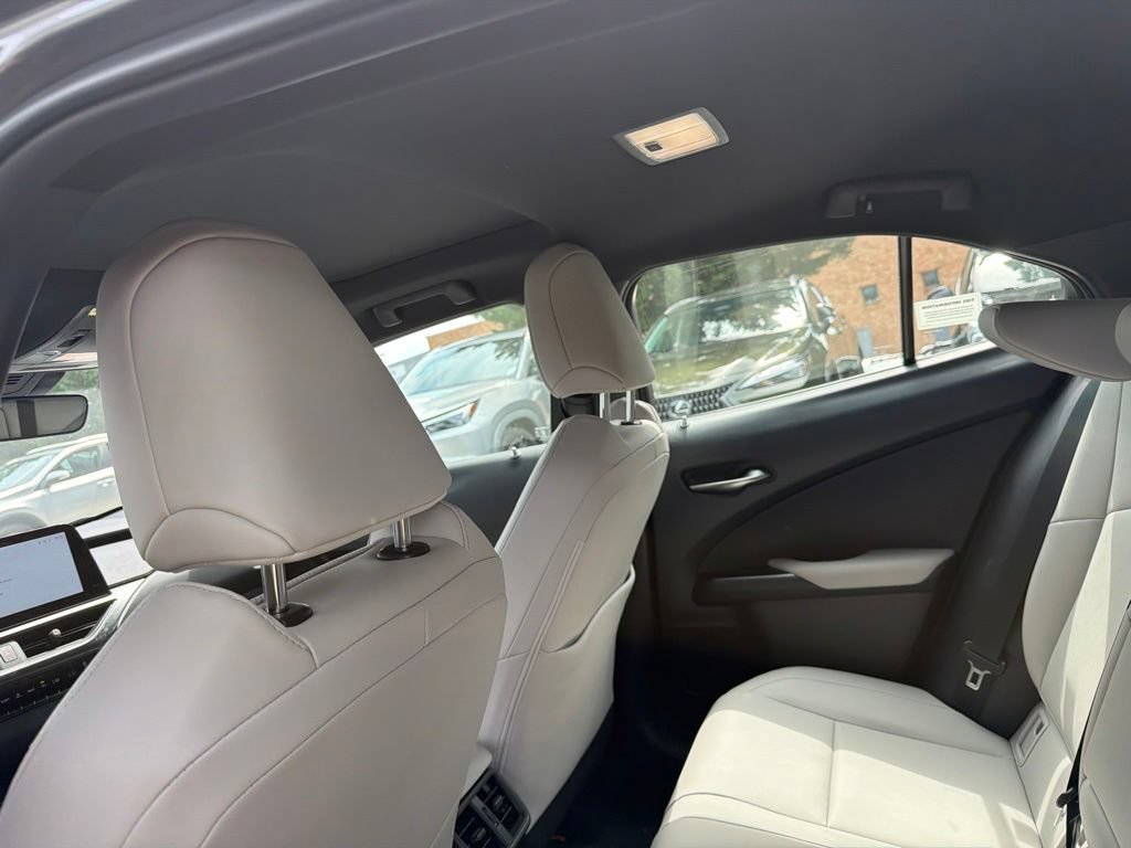 Used 2025 Lexus UX 300h AWD w/ Accessory Package (Z1) image 35