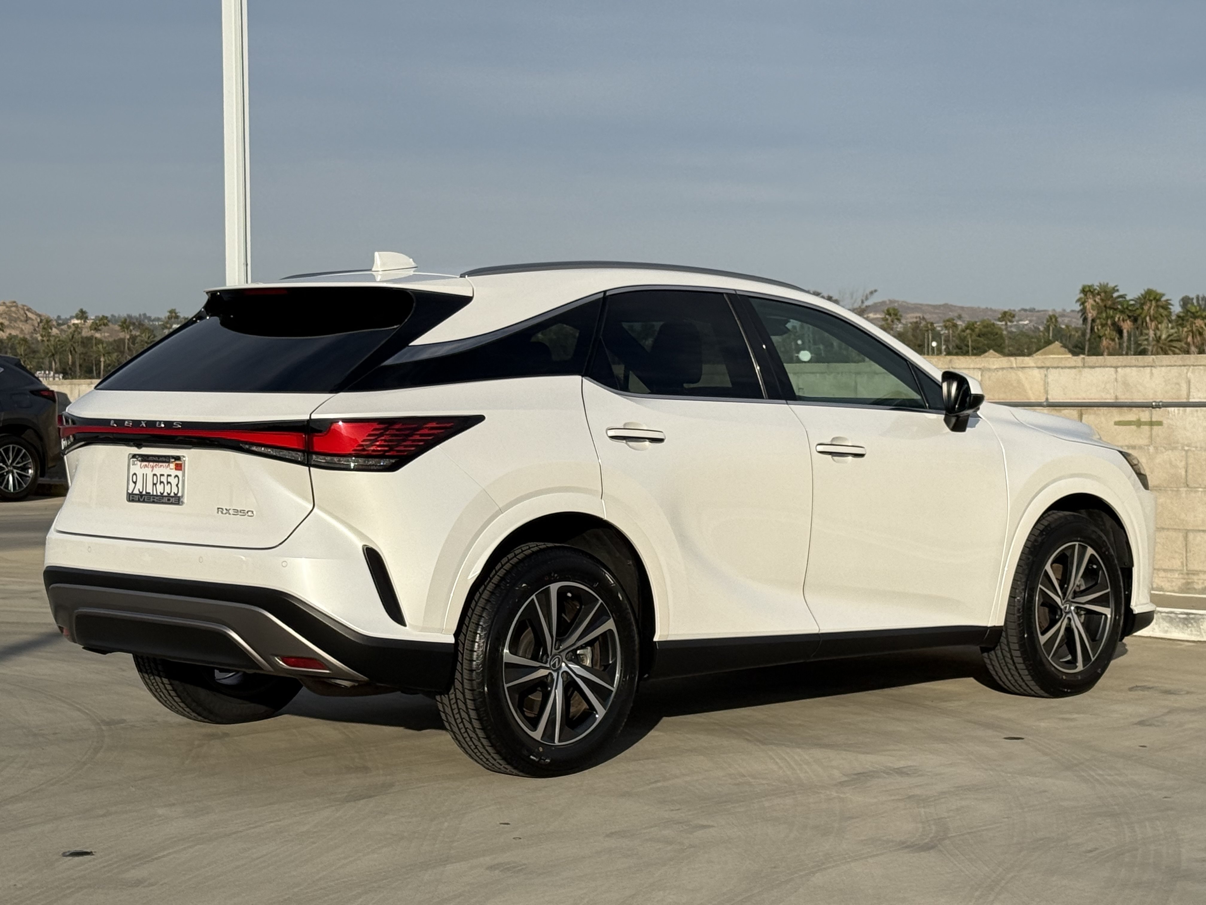 Certified 2024 Lexus RX 350 Premium w/ Convenience Package FWD image 11