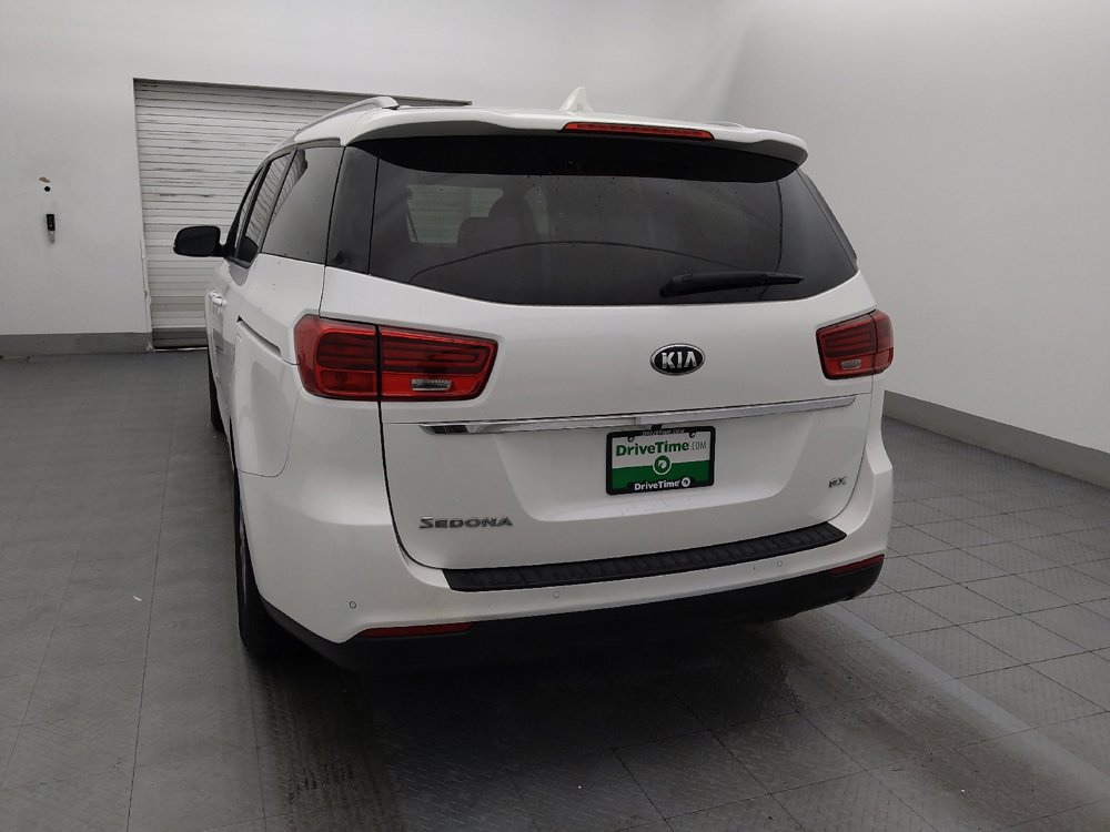 Used 2019 Kia Sedona EX image 6