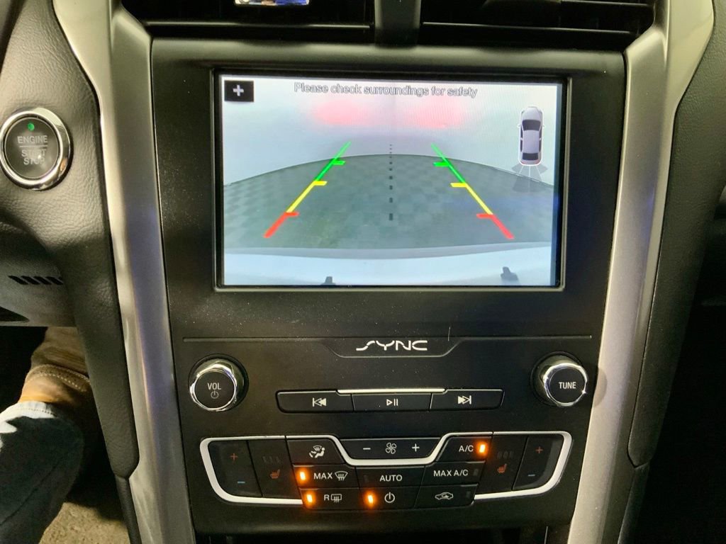 Used 2019 Ford Fusion SEL image 5