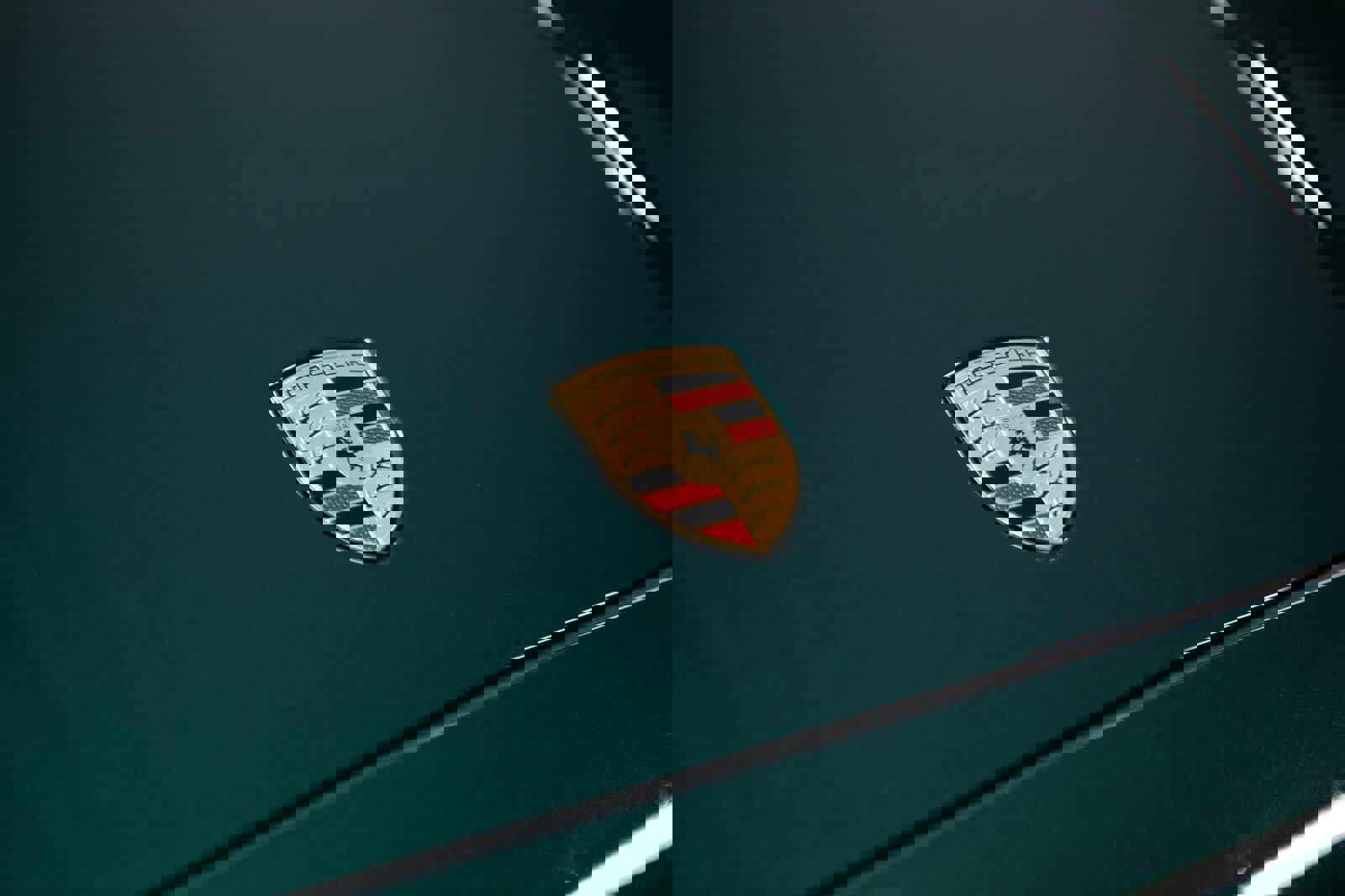 New 2025 Porsche Cayenne GTS image 17