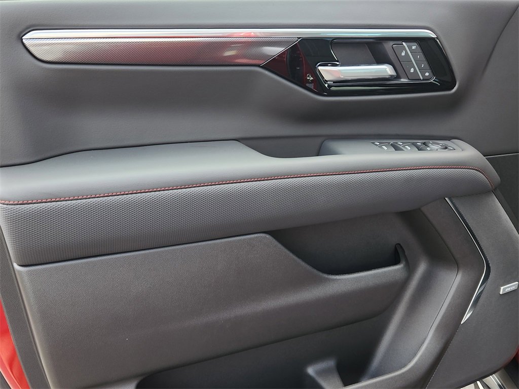 New 2026 Chevrolet Suburban RST w/ Advanced Technology Package image 8