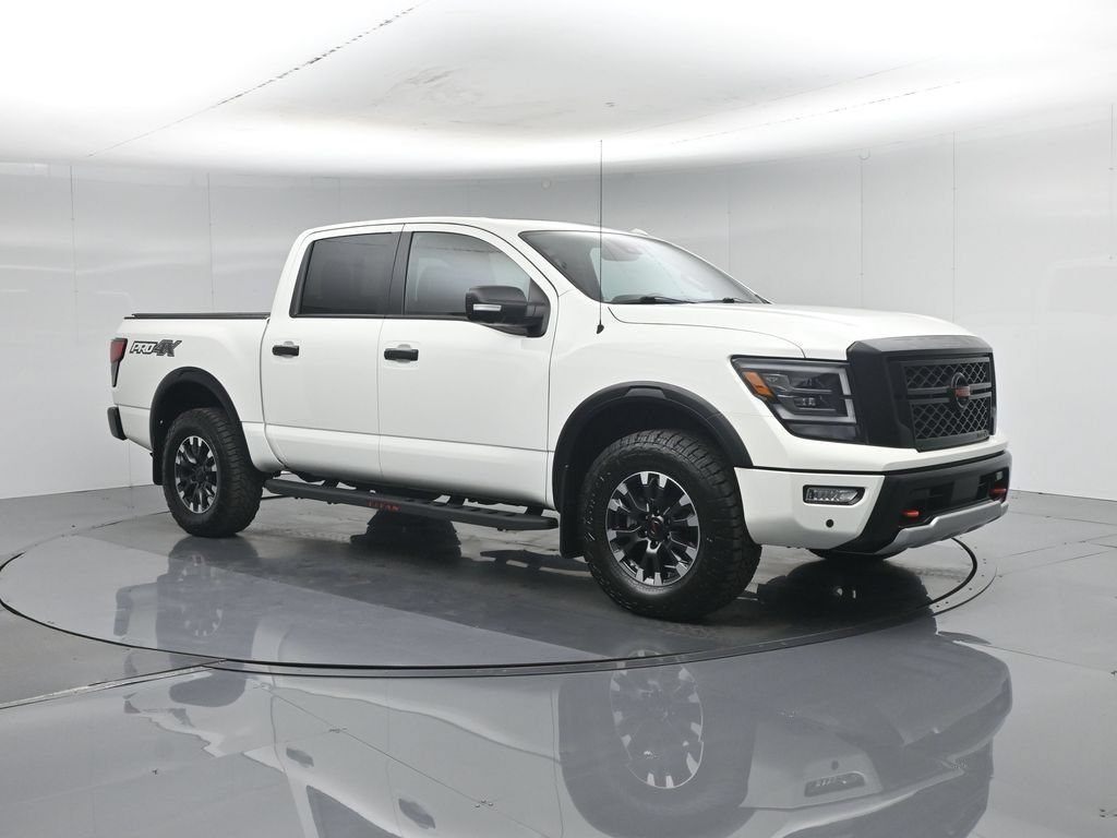 Used 2021 Nissan Titan PRO-4X w/ Pro-4x Convenience Package AWD/4WD image 28