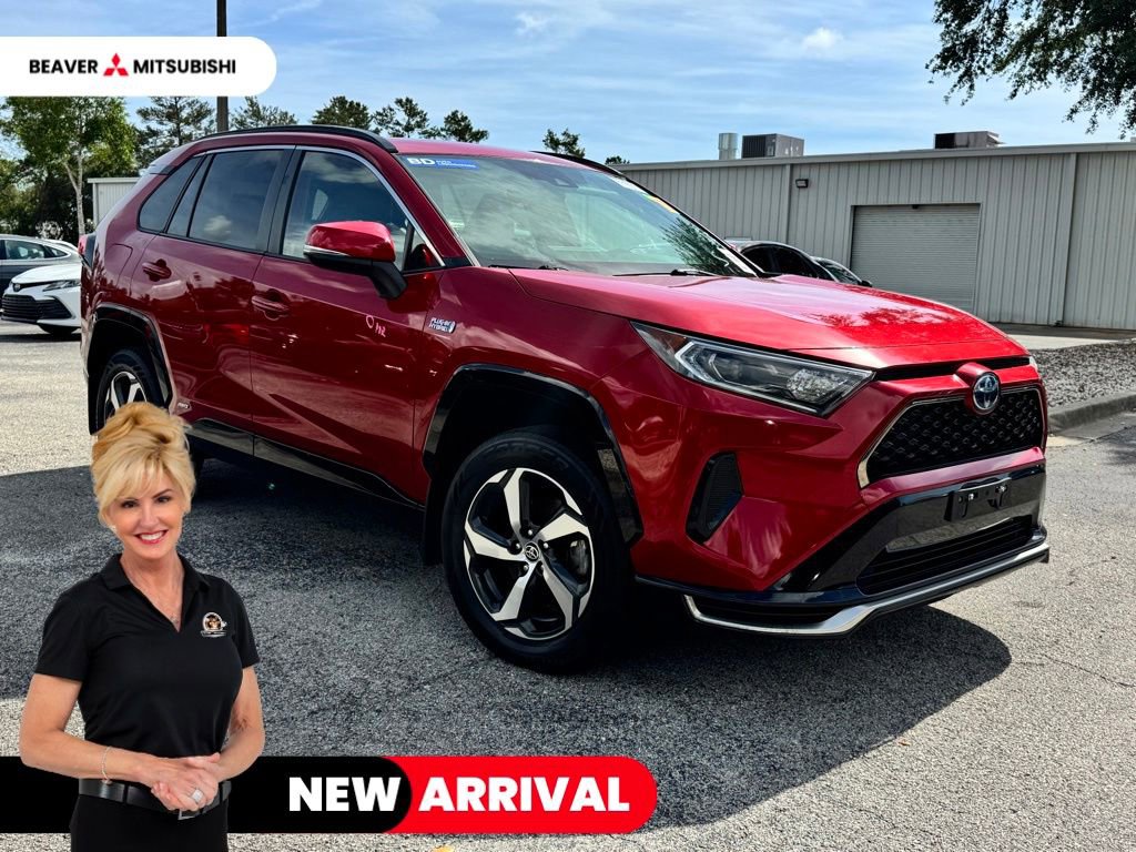 Used 2021 Toyota RAV4 SE w/ Weather & Moonroof Package AWD/4WD image 1