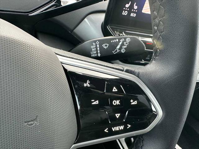 Used 2023 Volkswagen ID.4 Pro S Plus image 33