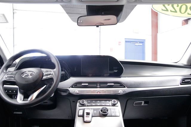 Used 2022 Hyundai Palisade SE image 15