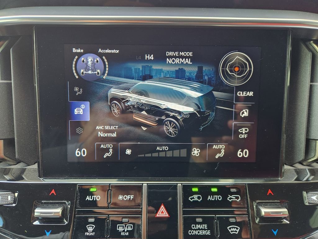 Used 2022 Lexus LX 600 F Sport w/ Accessory Package (Z1) image 18