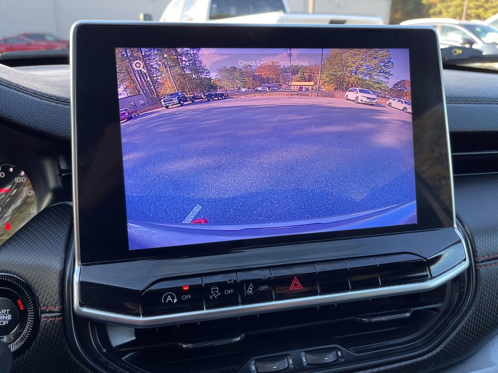 Used 2023 Jeep Compass Trailhawk w/ Trailhawk Convenience Group image 11