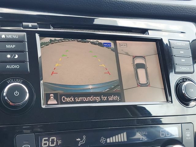 Used 2018 Nissan Rogue SL AWD/4WD image 29