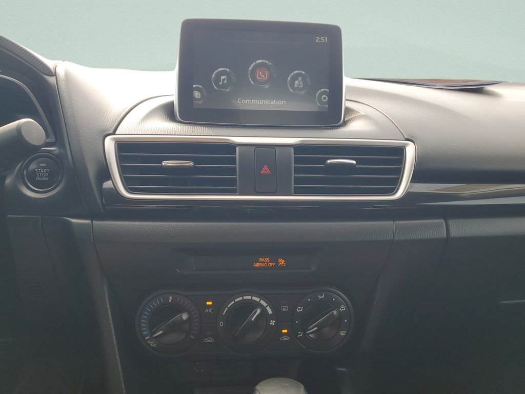 Used 2016 MAZDA MAZDA3 i Sport image 22