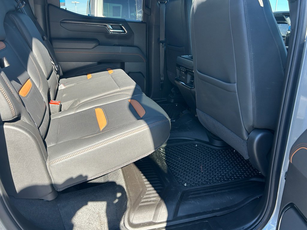 Used 2025 GMC Sierra 1500 AT4 w/ AT4 Premium Package image 28
