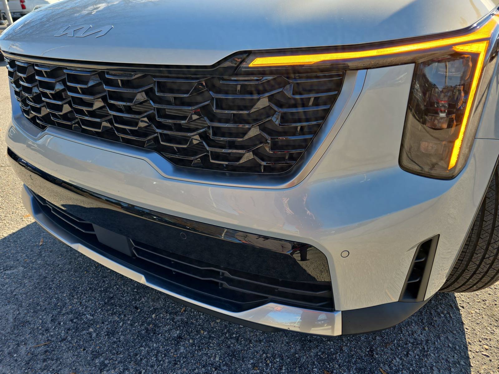 New 2026 Kia Sorento S w/ S Panoramic Sunroof Package FWD image 34