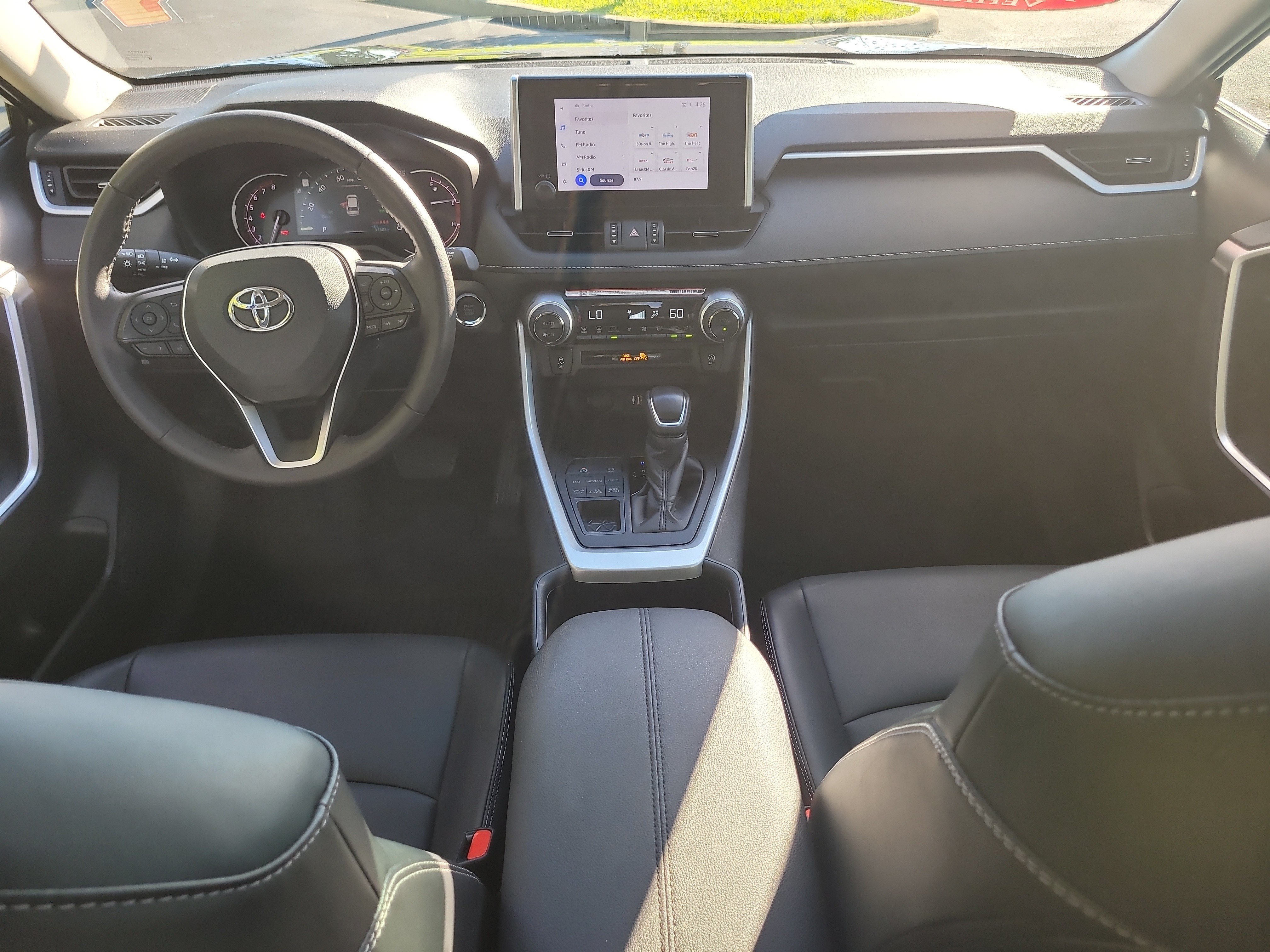 Certified 2025 Toyota RAV4 XLE Premium AWD/4WD image 16