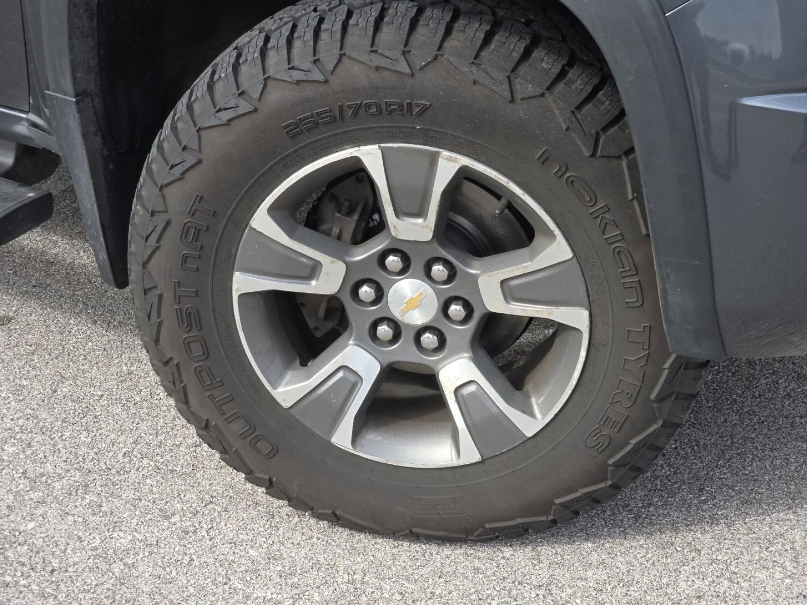 Used 2016 Chevrolet Colorado Z71 image 9