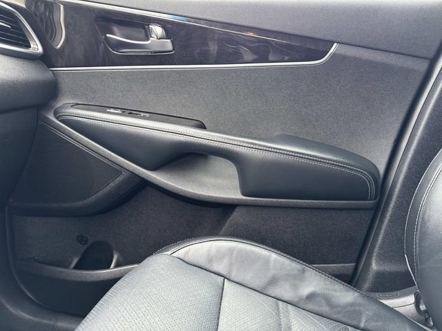 Used 2016 Kia Sorento EX image 21