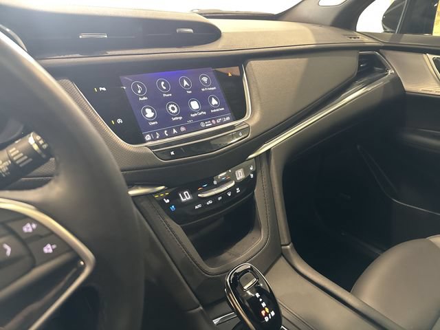Certified 2024 Cadillac XT5 Premium Luxury FWD image 19