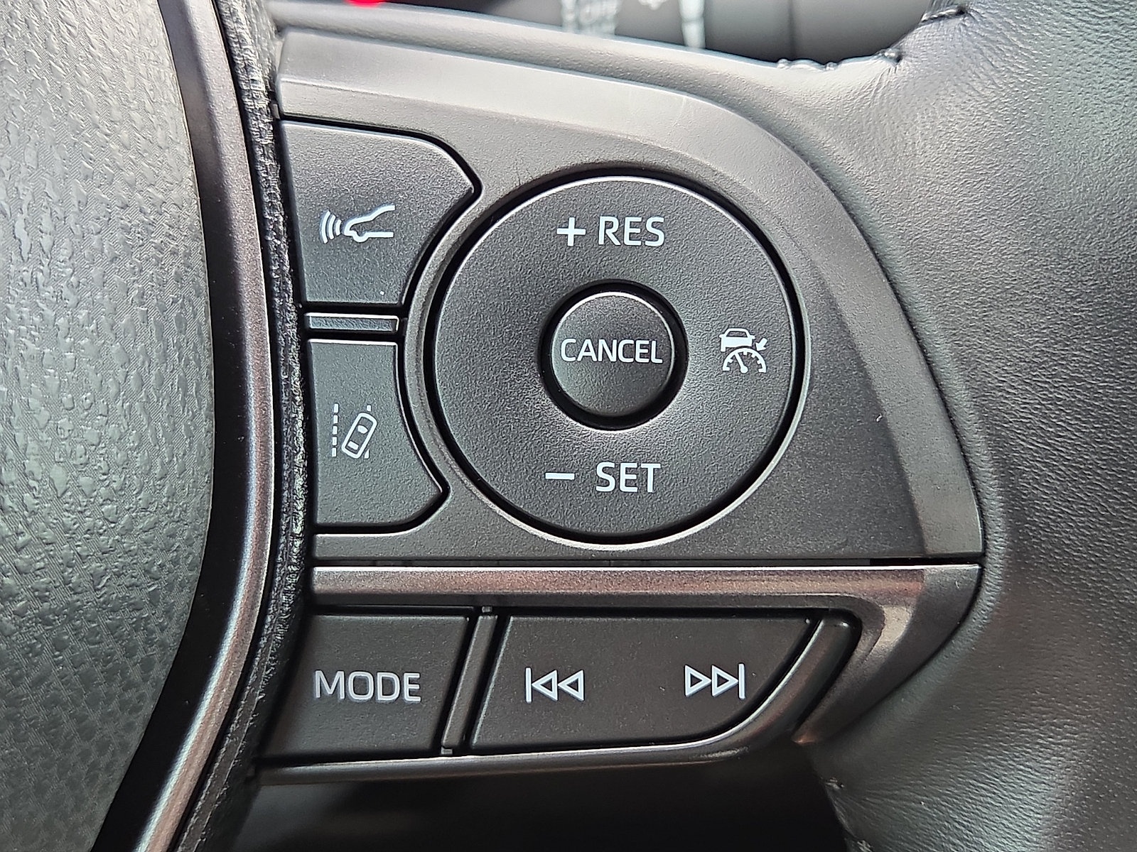 Used 2024 Toyota Camry XSE FWD image 22