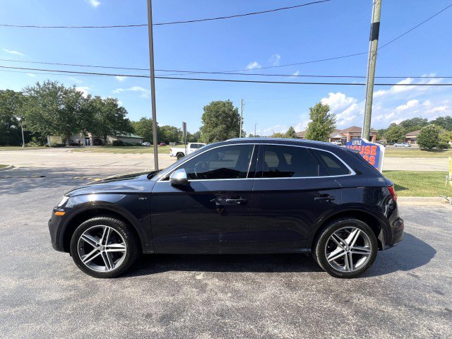Used 2018 Audi SQ5 Premium Plus w/ Navigation Package AWD/4WD image 5