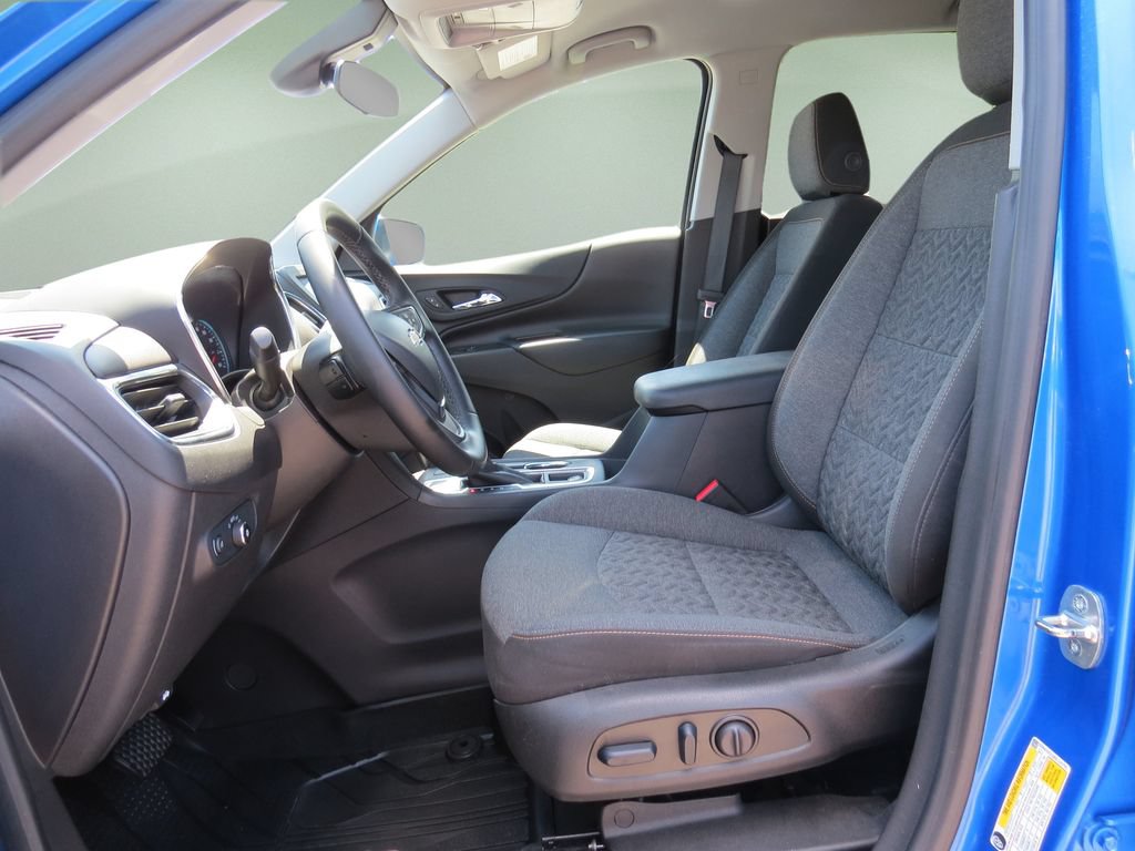 Certified 2024 Chevrolet Equinox LT w/ LPO, Floor Liner Package FWD image 16