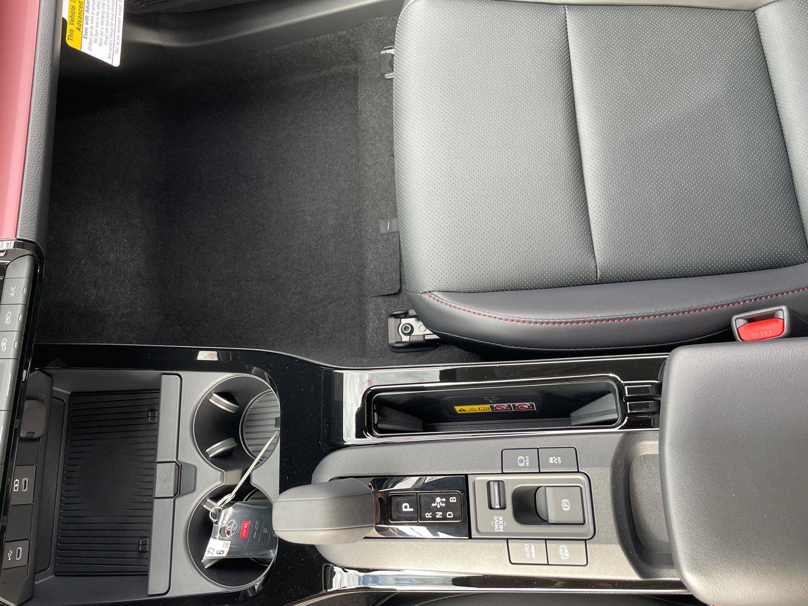 Used 2026 Toyota Prius XSE Premium w/ Limited Premium Package image 27