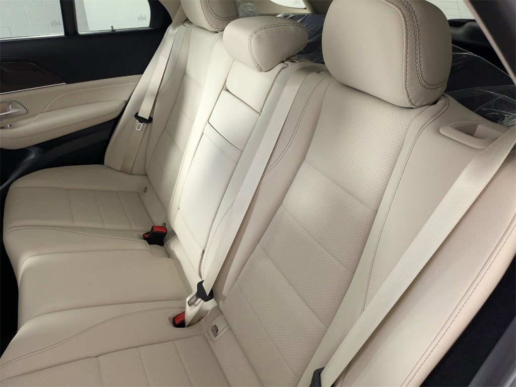 New 2026 Mercedes-Benz GLE 450 4MATIC image 13