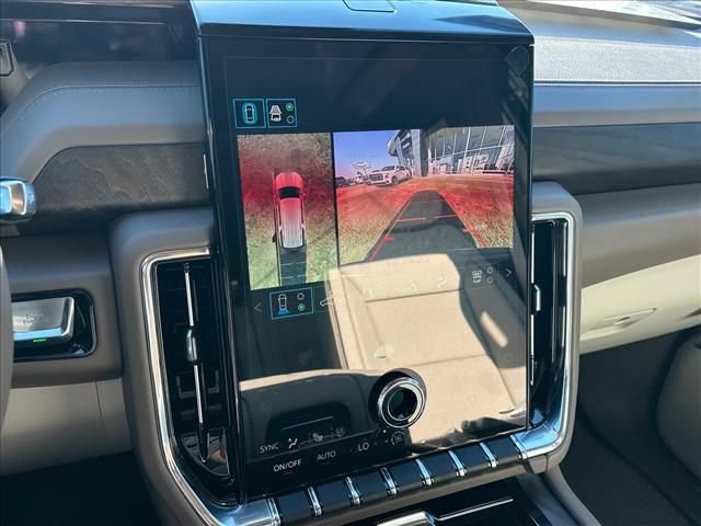 New 2026 GMC Yukon XL Denali w/ Denali Reserve Package AWD/4WD image 35