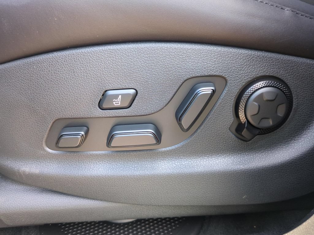New 2026 Genesis GV80 3.5T Prestige AWD/4WD image 16