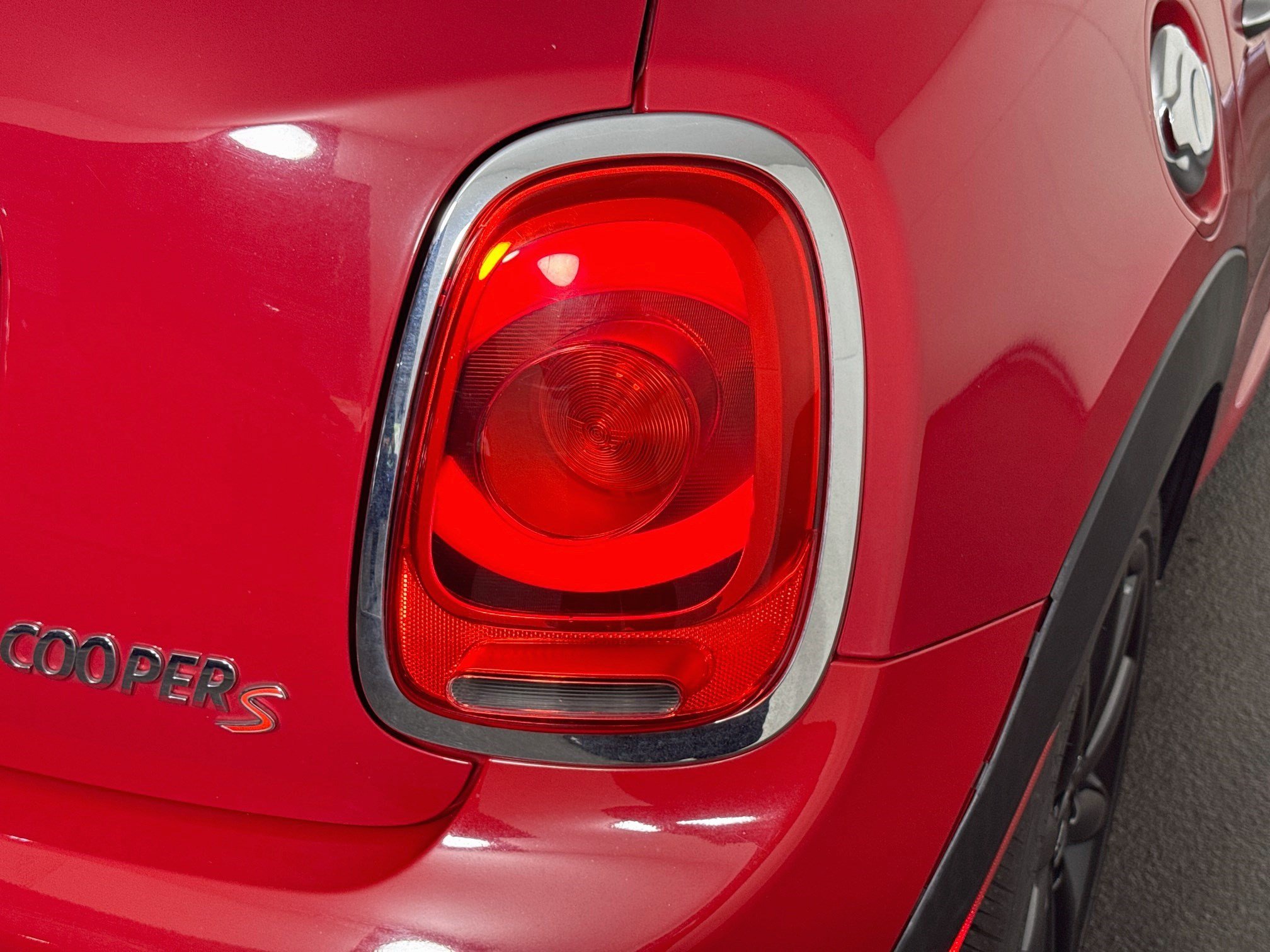 Used 2018 MINI Cooper S FWD image 34