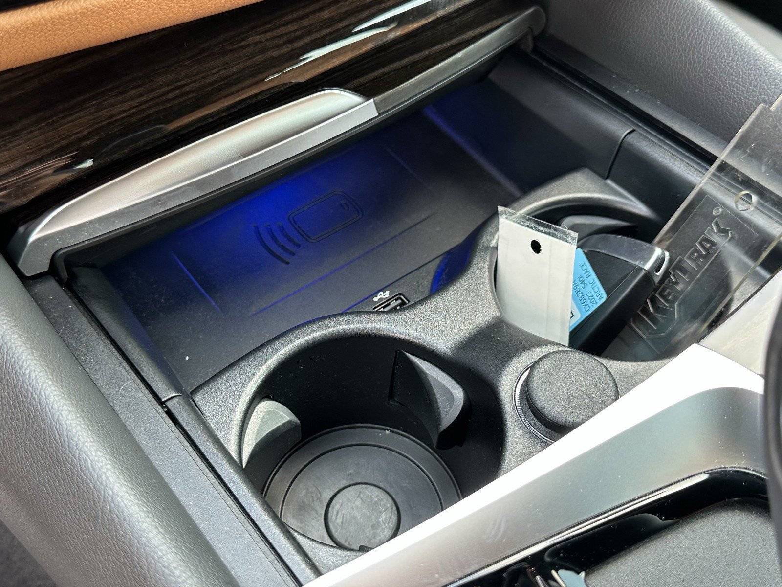 Certified 2023 BMW 540i w/ Executive Package RWD image 31