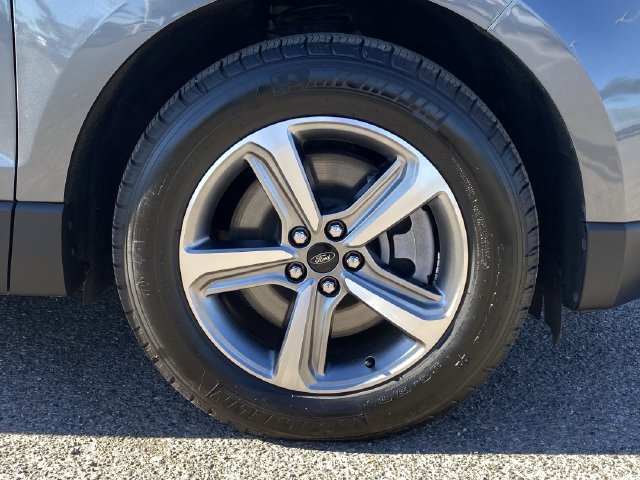 Certified 2024 Ford Edge SEL w/ Convenience Package AWD/4WD image 12