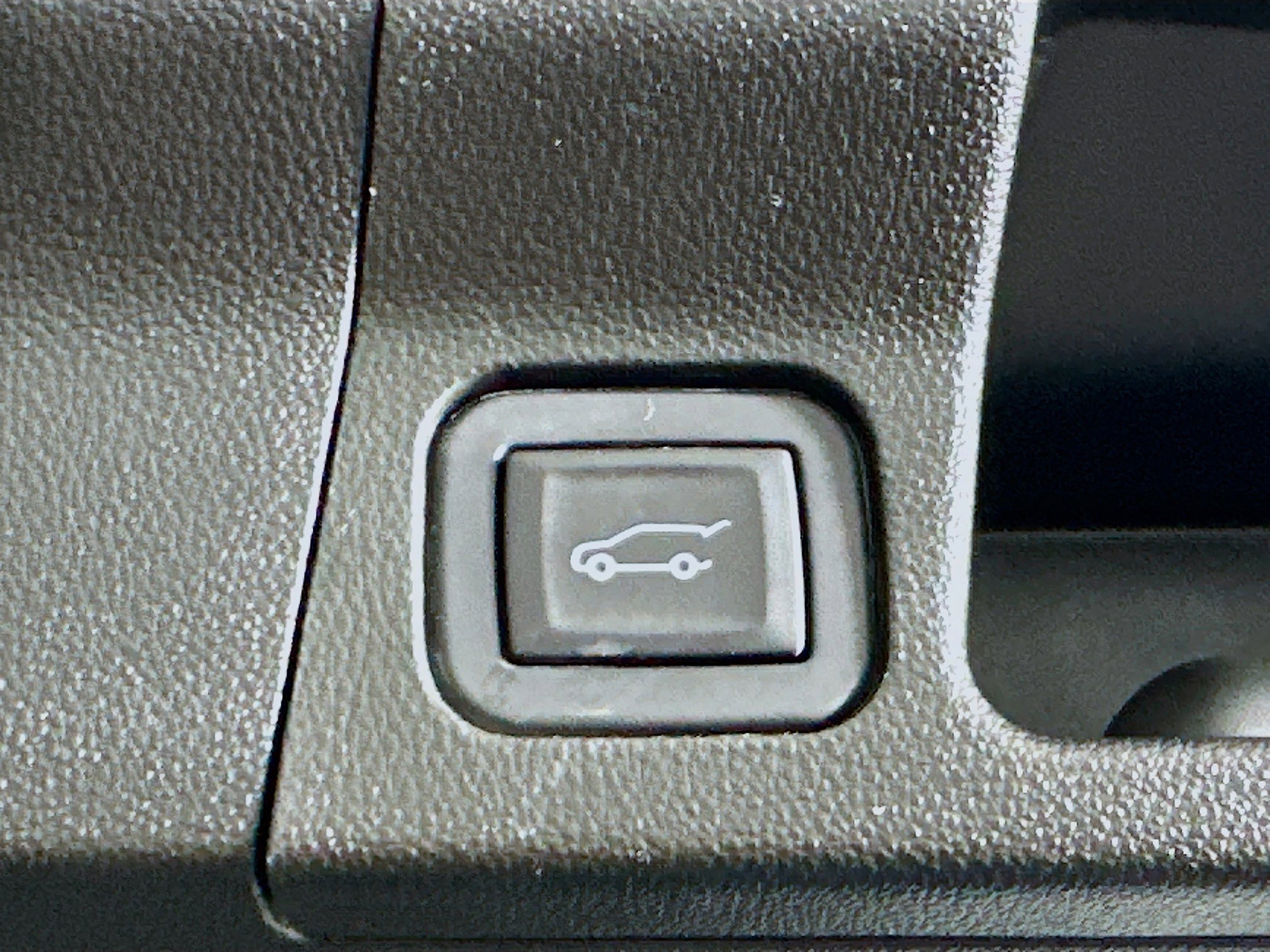 Used 2023 GMC Acadia AT4 w/ Trailering Package image 32