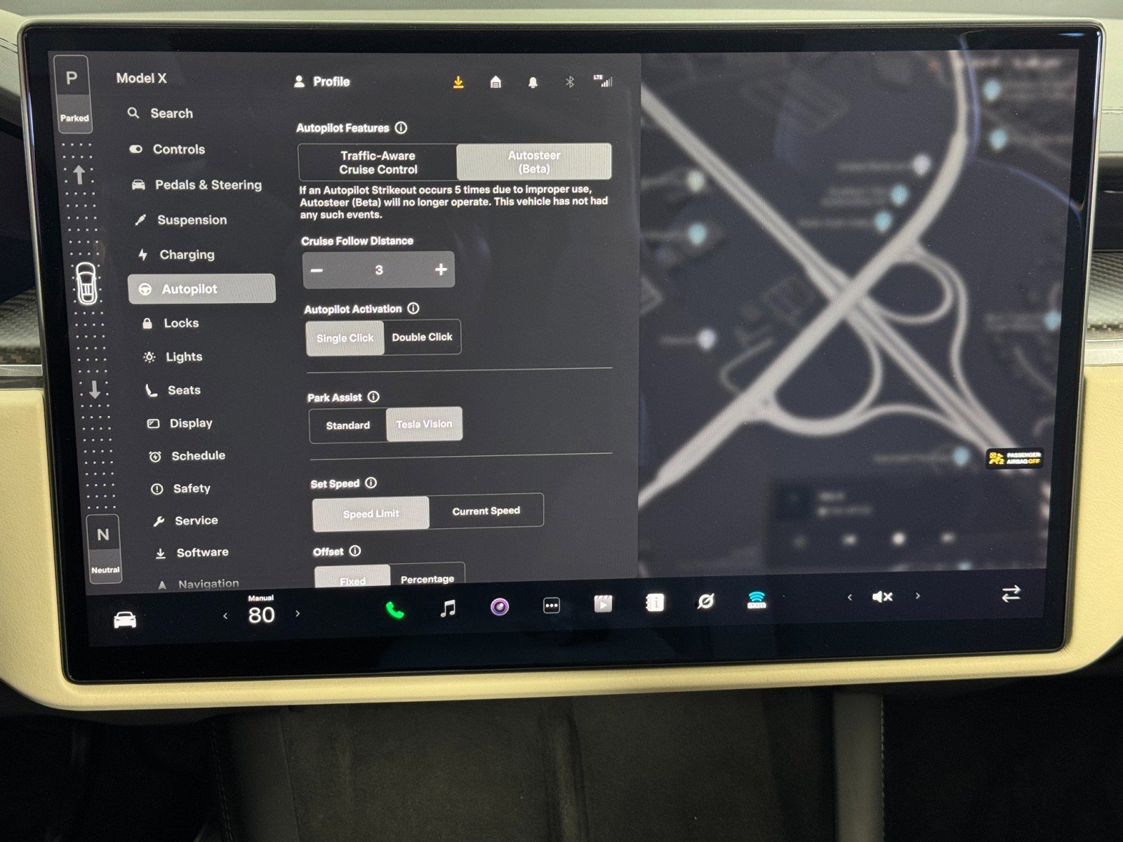 Used 2022 Tesla Model X Plaid image 28
