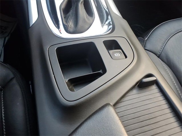 Used 2017 Buick Regal Sport Touring image 19