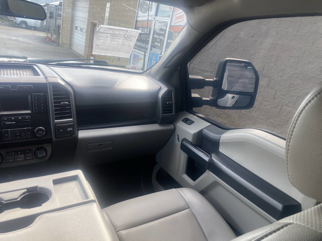 Used 2022 Ford F250 XL w/ Power Equipment Group image 25