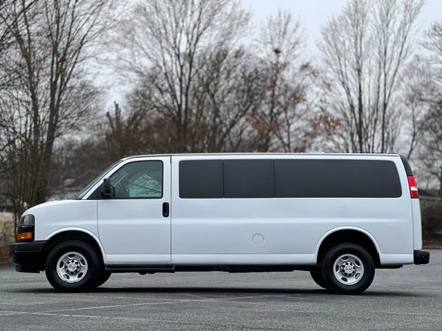 Used 2023 Chevrolet Express 3500 LS image 8