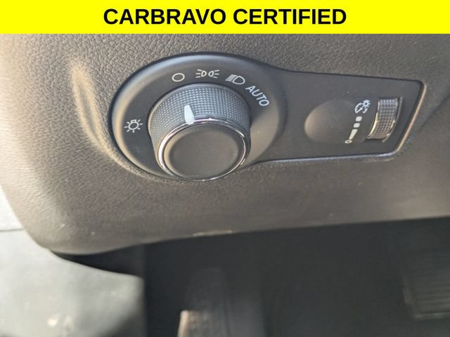 Used 2023 Jeep Compass Sport AWD/4WD image 12