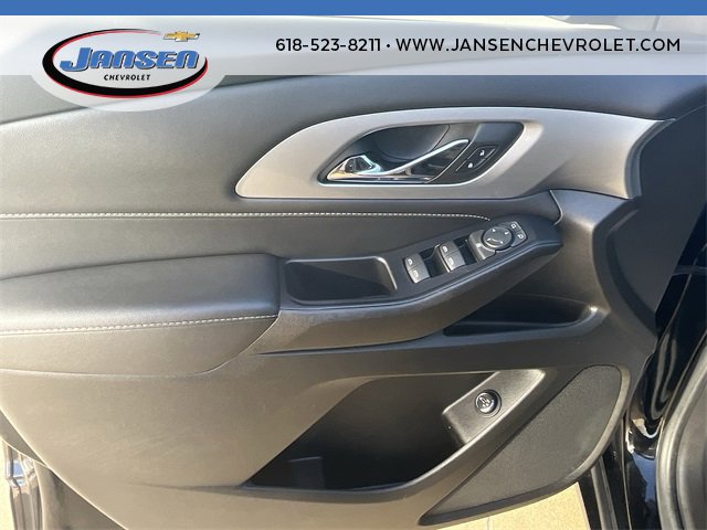 Used 2022 Chevrolet Traverse LT w/ Midnight/Sport Edition image 21