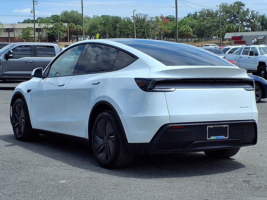 Used 2026 Tesla Model Y Long Range AWD/4WD image 5