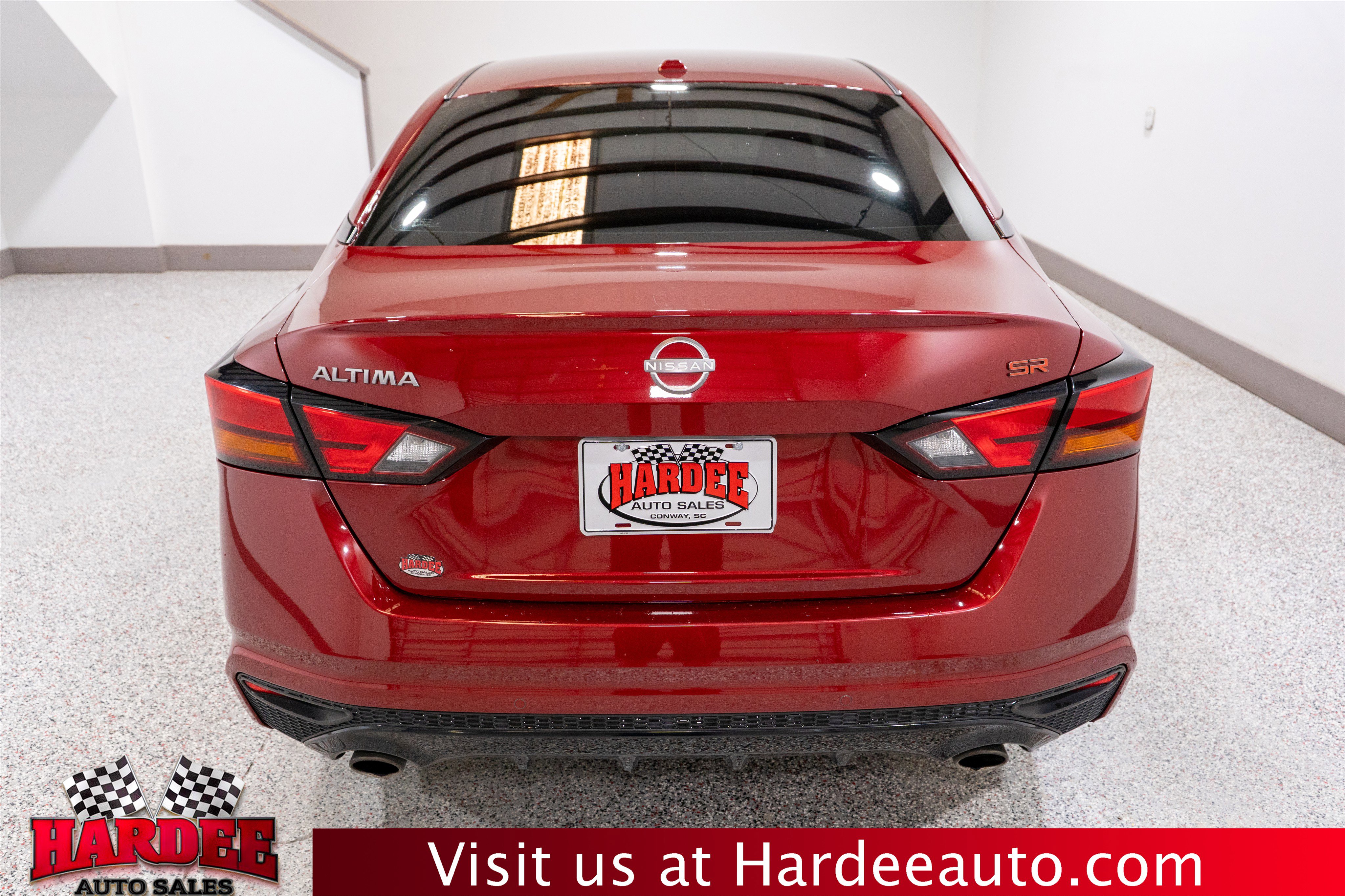 Used 2024 Nissan Altima 2.5 SR FWD image 4