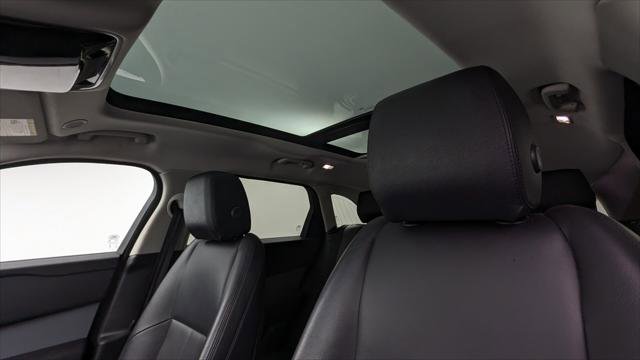 Used 2024 Land Rover Range Rover Velar S image 35