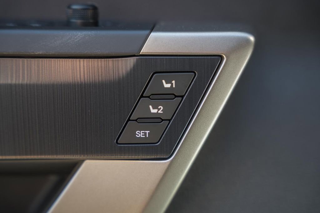 New 2026 Toyota Tundra Platinum AWD/4WD image 44