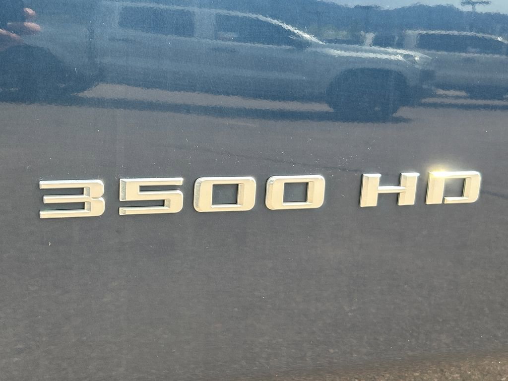 Used 2022 Chevrolet Silverado 3500 High Country w/ Safety Package II image 26