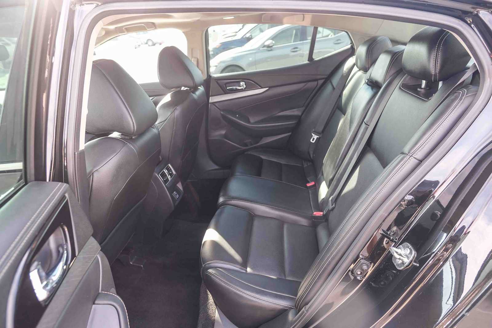 Used 2018 Nissan Maxima 3.5 SL FWD image 19