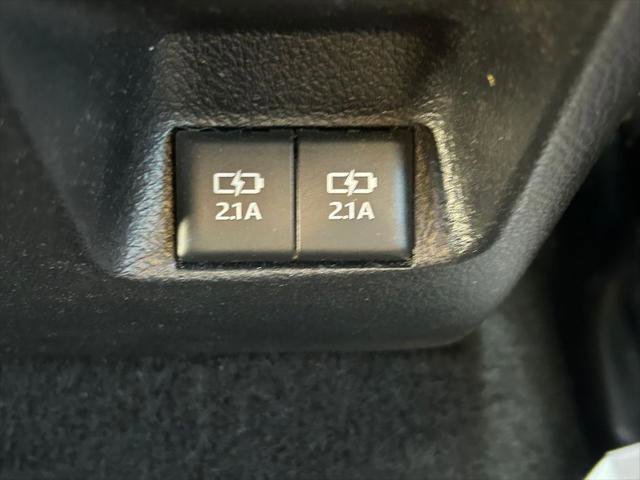 Certified 2022 Toyota 4Runner SR5 Premium AWD/4WD image 21