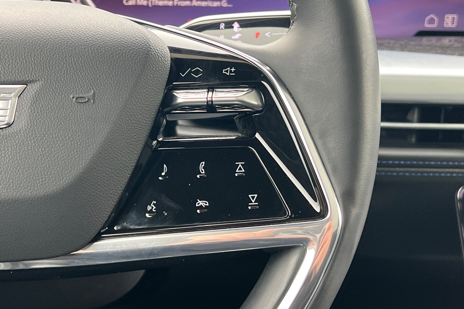 Used 2025 Cadillac Escalade IQ Luxury 1 image 36