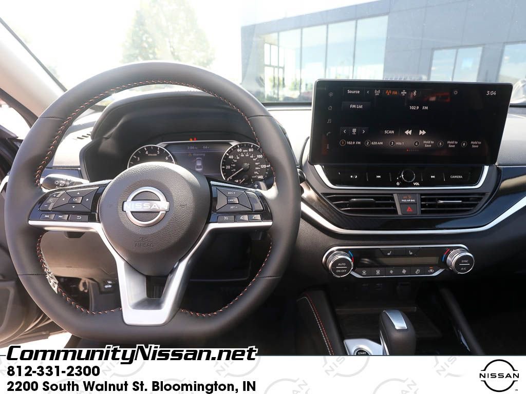 New 2025 Nissan Altima 2.5 SR w/ SR Premium Package image 11