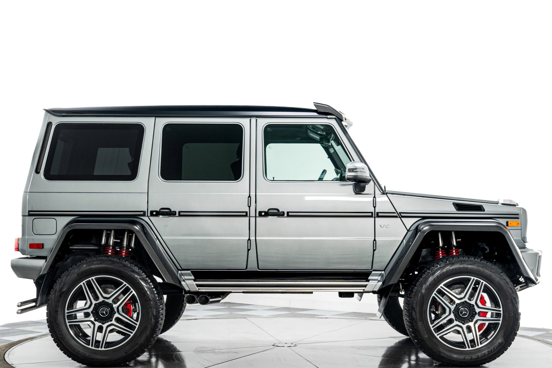 Used 2018 Mercedes-Benz G 550 Squared image 2