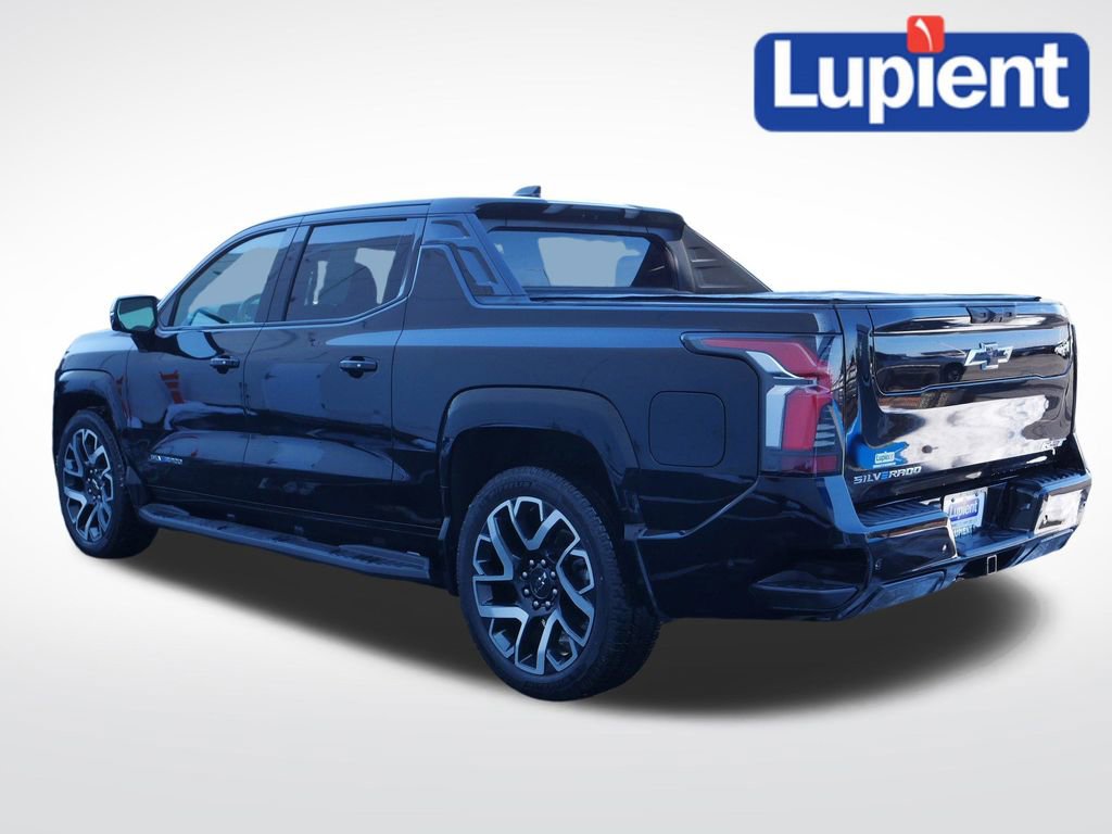 Used 2024 Chevrolet Silverado EV RST image 8